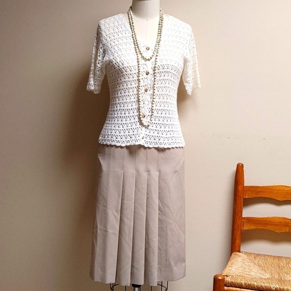 Vintage Louis Féraud Gabardine Worsted Wool Pleated w Pockets Skirt 2/4